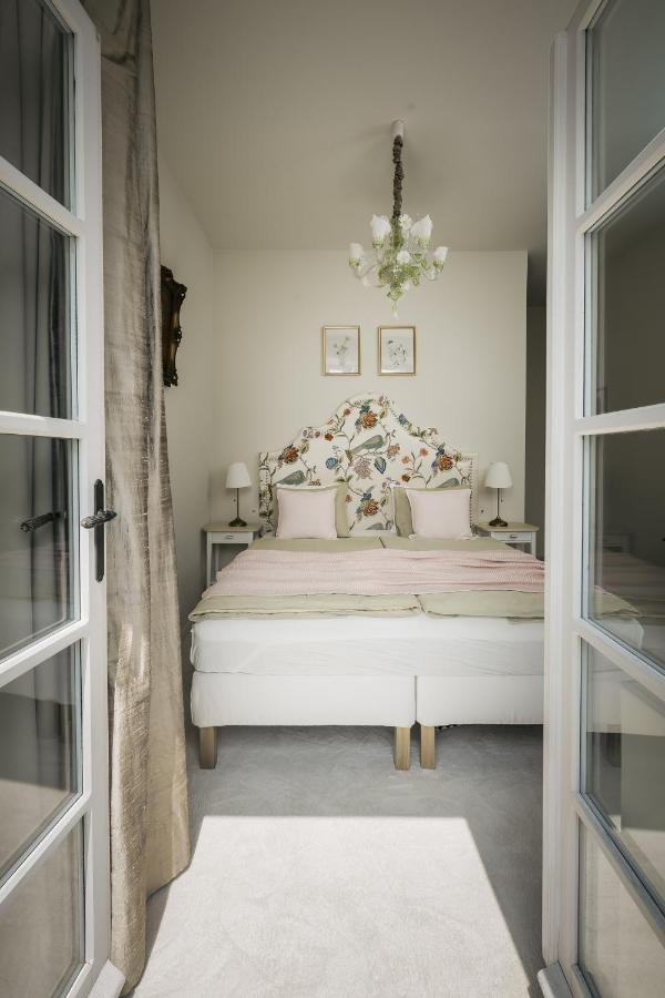 Luxury 27 - Private Wine Cellar Apartment *